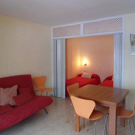 Apartamento Greco Apartment Салоу Екстериор снимка